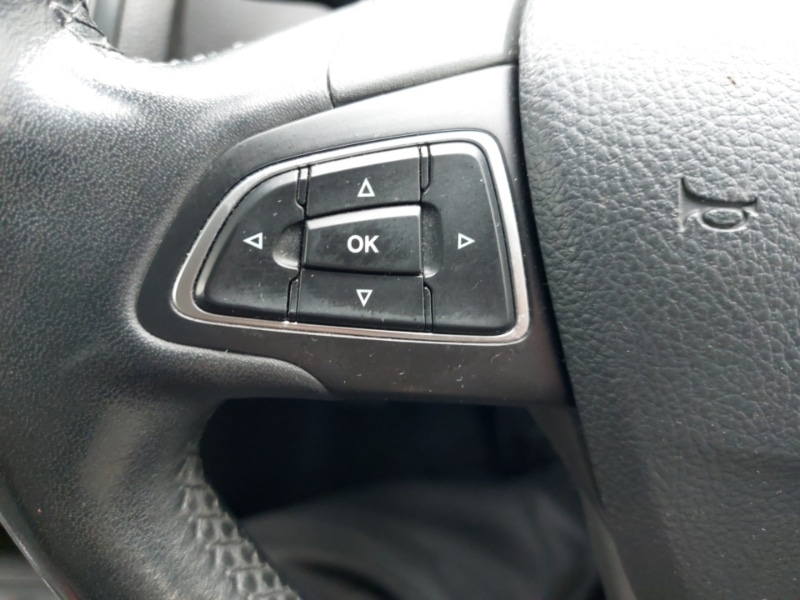 Used Ford Focus 2016 for sale - 76401038: Photo 13