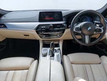 Used BMW 5 Series 2019 for sale - 74882522: Photo