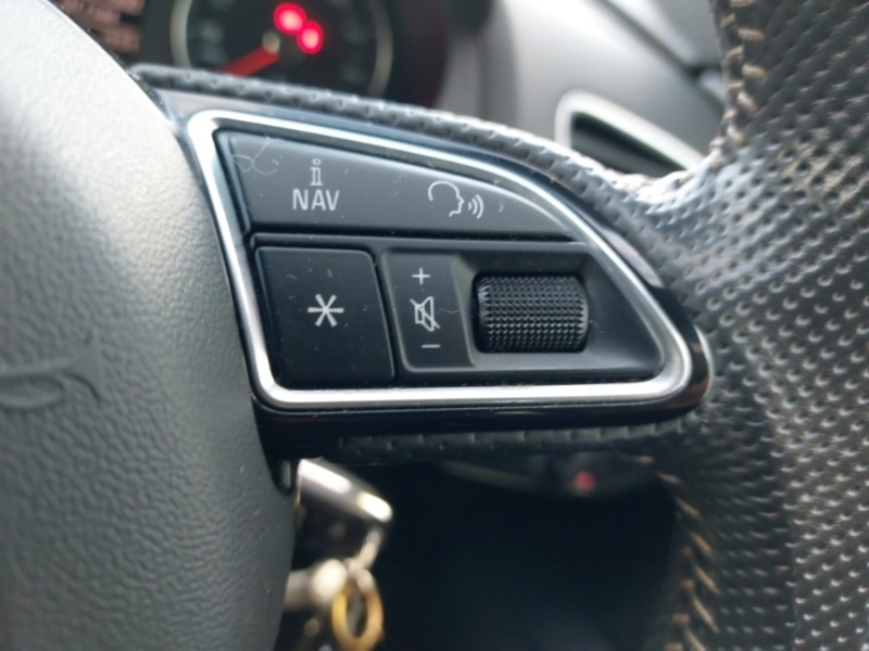 Used Audi Q3 2017 for sale - 76683490: Photo 16