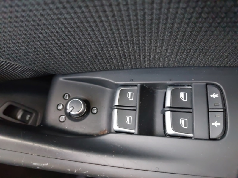 Used Audi Q3 2017 for sale - 76683490: Photo 18