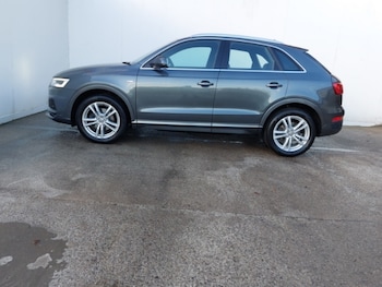 Used Audi Q3 2017 for sale - 76683490: Photo