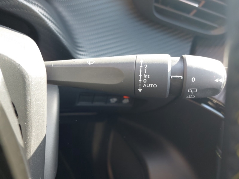 Used Peugeot 2008 2023 for sale - 77942769: Photo 17