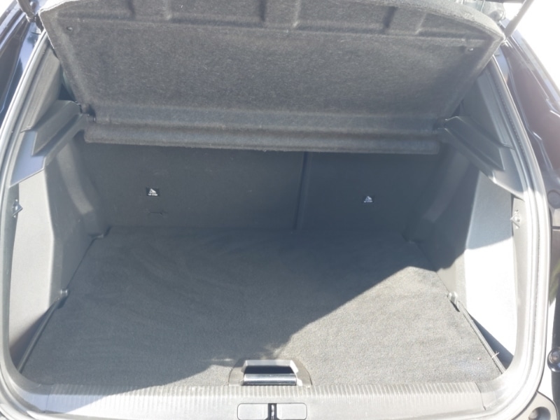 Used Peugeot 2008 2023 for sale - 77942769: Photo 8