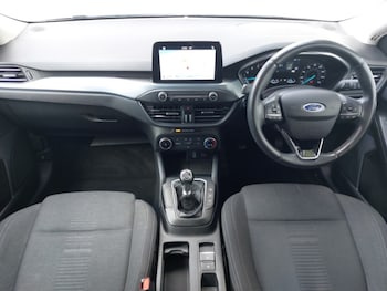 Used Ford Focus 2019 for sale - 79368135: Photo