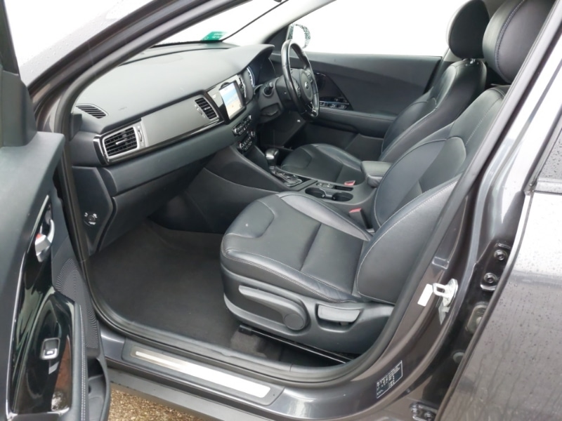 Used Kia Niro 2019 for sale - 77815337: Photo 5