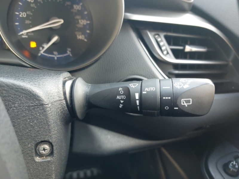 Used Toyota C-HR 2019 for sale - 78169677: Photo 17