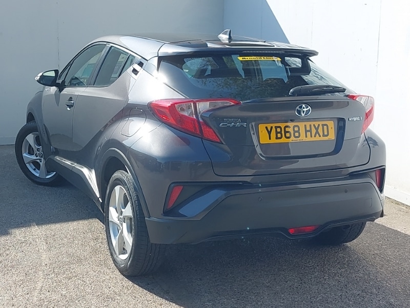 Used Toyota C-HR 2019 for sale - 78169677: Photo 3