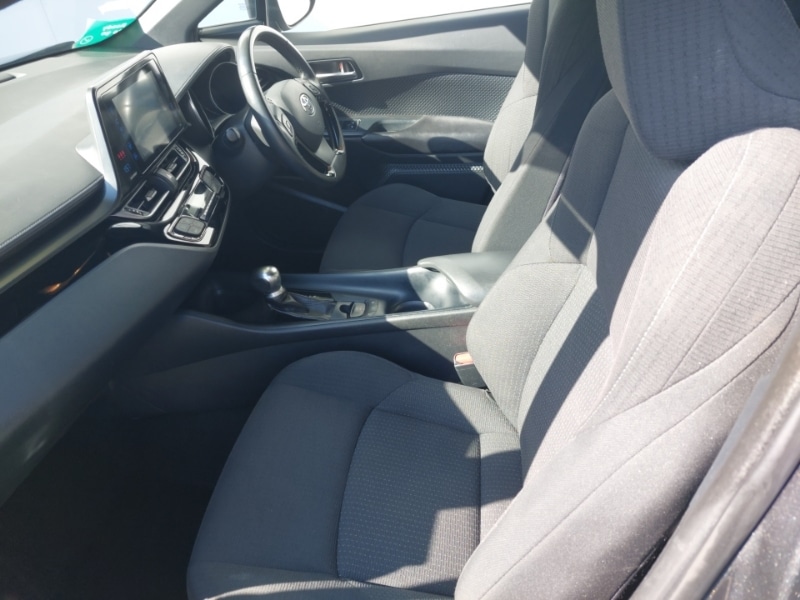 Used Toyota C-HR 2019 for sale - 78169677: Photo 5