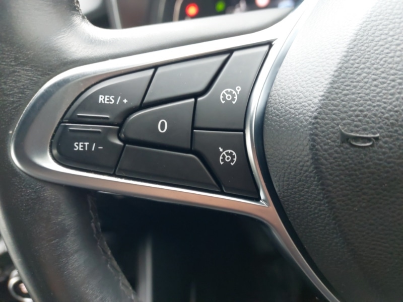 Used Renault Clio 2020 for sale - 77540269: Photo 14