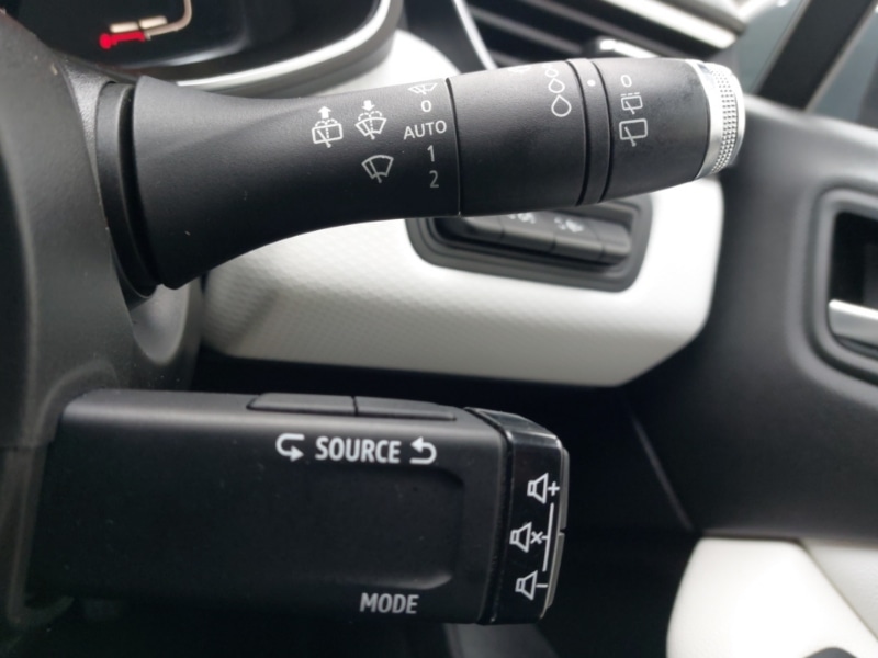 Used Renault Clio 2020 for sale - 77540269: Photo 17