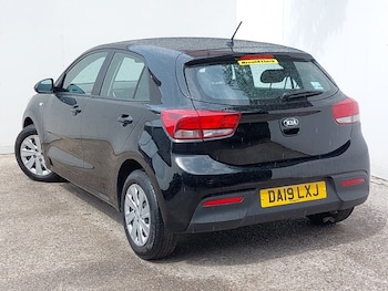 Used Kia Rio 2019 for sale - 78905637: Photo