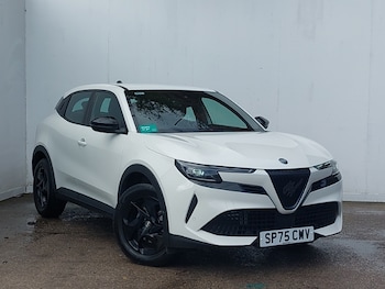 Used Alfa Romeo Junior 2025 for sale - 78647397: Photo
