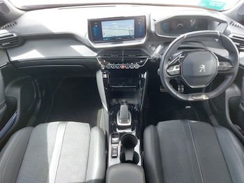 Used Peugeot 2008 2021 for sale - 78580205: Photo
