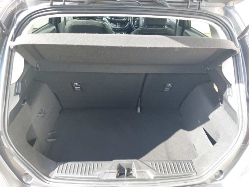 Used Ford Fiesta 2017 for sale - 78041080: Photo 8