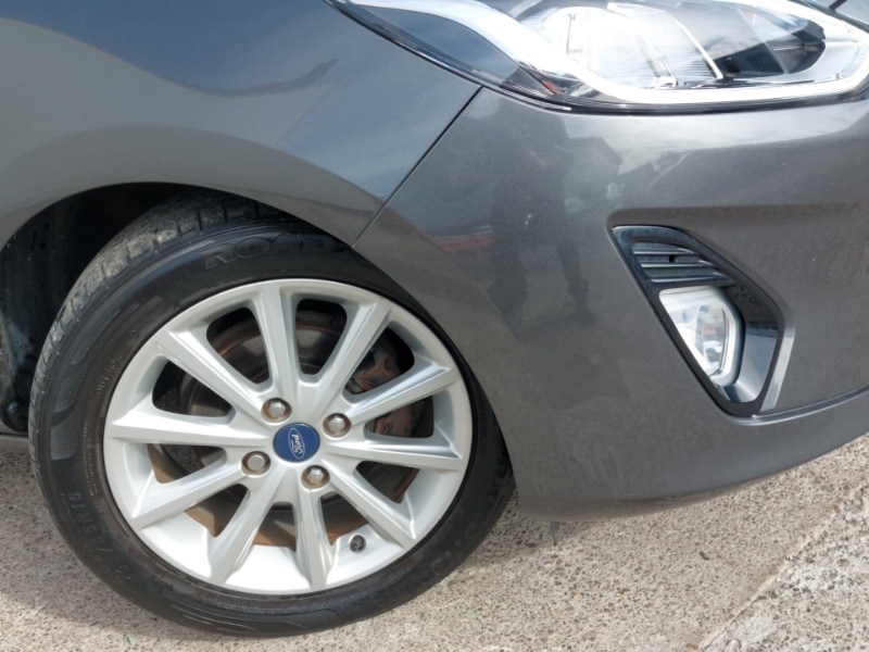 Used Ford Fiesta 2017 for sale - 78041080: Photo 9