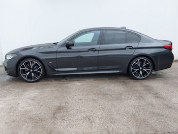 Used BMW 5 Series 2022 for sale - 75762896: Photo