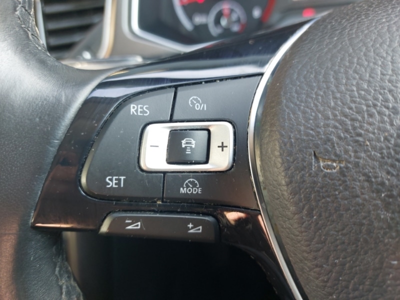 Used Volkswagen T-Roc 2018 for sale - 78037184: Photo 14