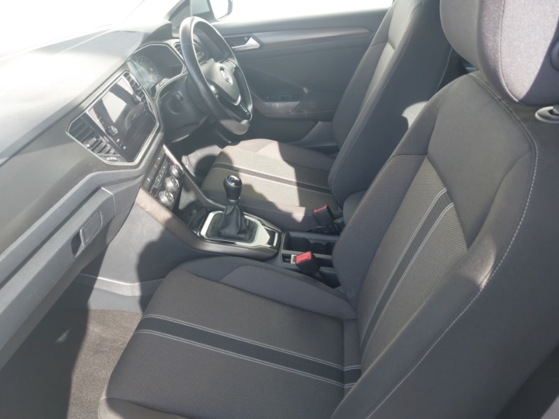 Used Volkswagen T-Roc 2018 for sale - 78037184: Photo 5