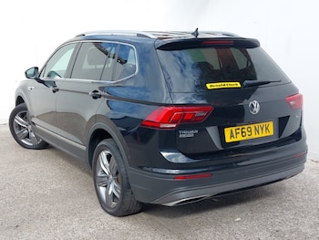 Used Volkswagen Tiguan Allspace 2019 for sale - 79452037: Photo