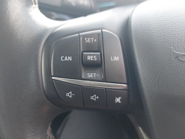 Used Ford Fiesta 2018 for sale - 76160746: Photo 16