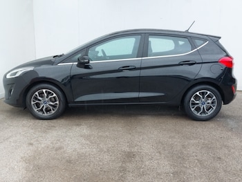 Used Ford Fiesta 2018 for sale - 78795665: Photo