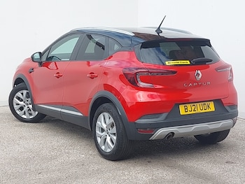 Used Renault Captur 2021 for sale - 75864471: Photo