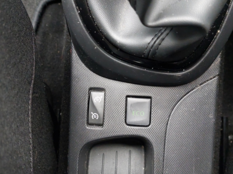 Used Renault Captur 2016 for sale - 77540262: Photo 19