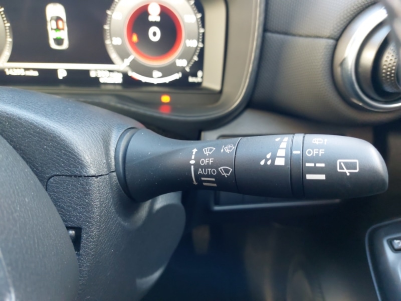 Used Nissan Juke 2024 for sale - 76244300: Photo 18