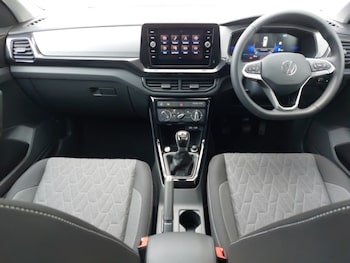 Used Volkswagen T-Cross 2024 for sale - 77169355: Photo