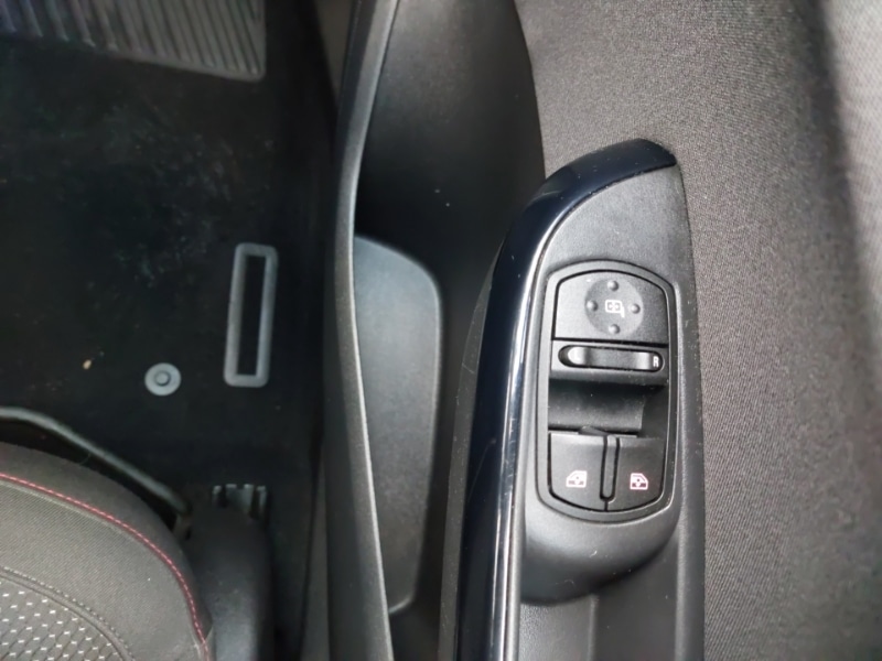 Used Vauxhall Corsa 2018 for sale - 77379971: Photo 18