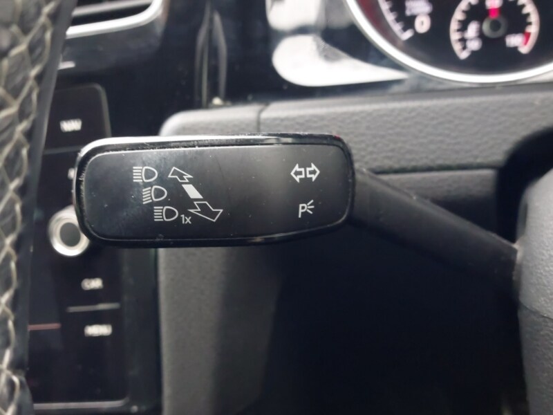 Used Volkswagen Golf 2018 for sale - 77760918: Photo 15