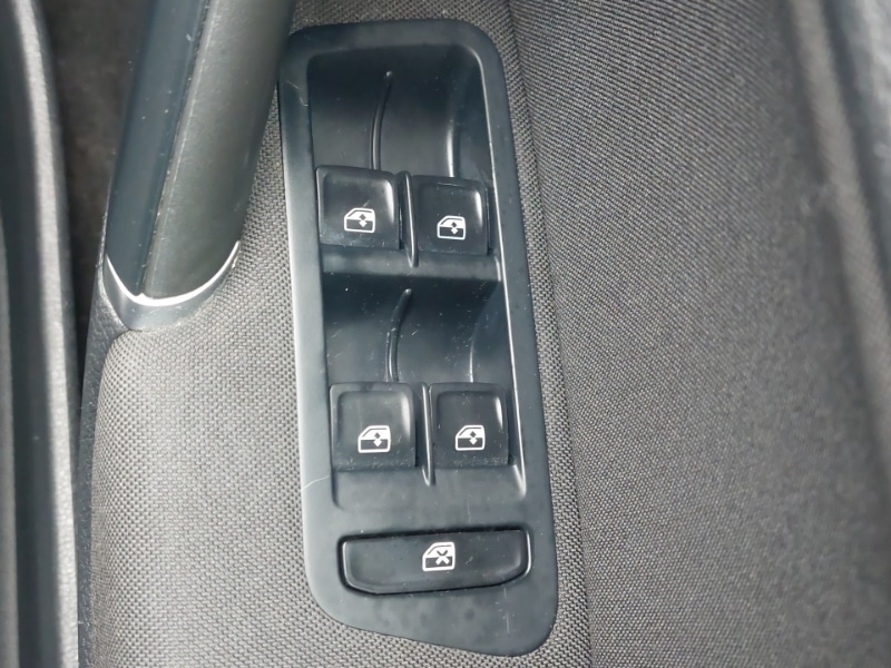 Used Volkswagen Golf 2019 for sale - 78183663: Photo 18