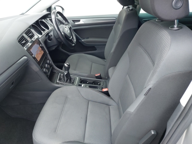 Used Volkswagen Golf 2019 for sale - 78183663: Photo 5