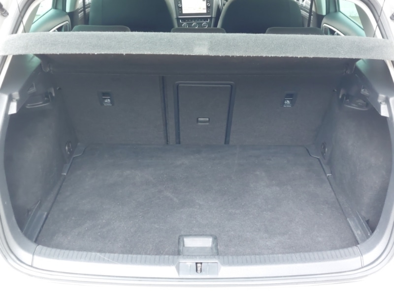 Used Volkswagen Golf 2019 for sale - 78183663: Photo 8