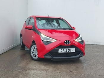 Used Toyota AYGO 2019 for sale - 76970597: Photo