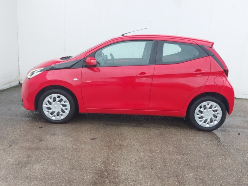 Used Toyota AYGO 2019 for sale - 76970597: Photo 4