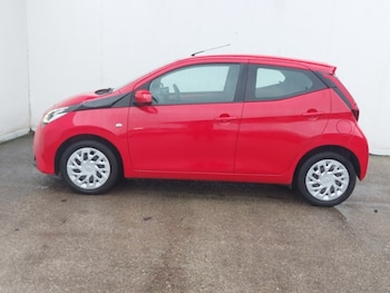 Used Toyota AYGO 2019 for sale - 76970597: Photo