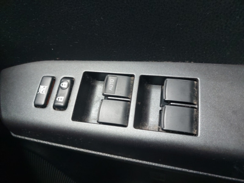 Used Toyota RAV4 2018 for sale - 76540506: Photo 13