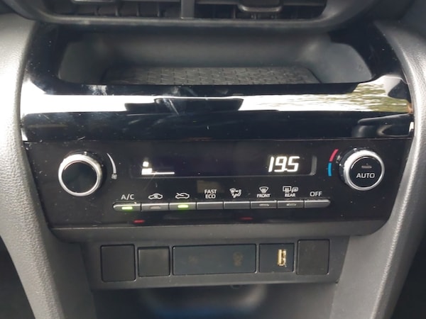 Used Toyota Yaris Cross 2022 for sale - 76183571: Photo 11