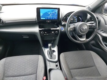Used Toyota Yaris Cross 2022 for sale - 76183571: Photo 2