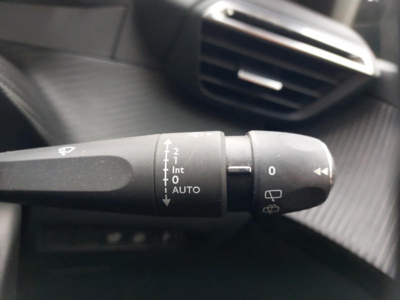 Used Peugeot 208 2020 for sale - 77024382: Photo 16