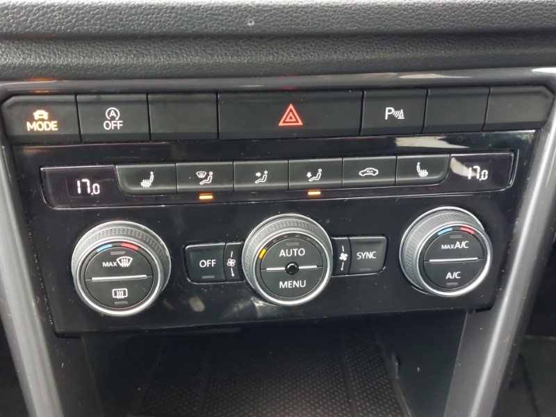 Used Volkswagen T-Roc 2021 for sale - 77907339: Photo 11