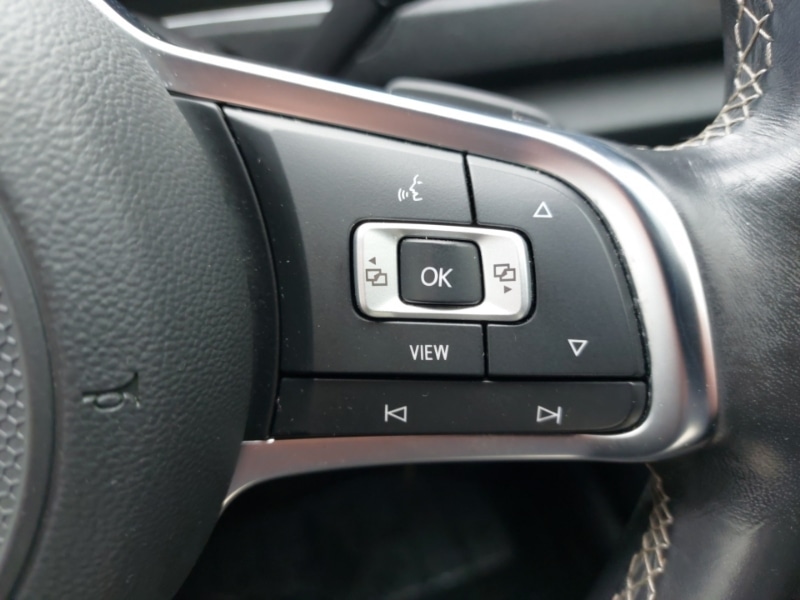 Used Volkswagen T-Roc 2021 for sale - 77907339: Photo 16