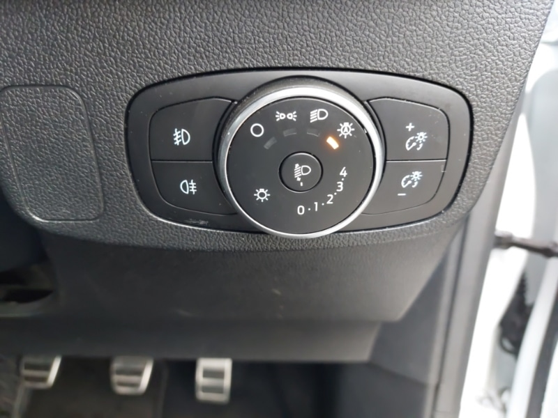 Used Ford Focus 2020 for sale - 76502165: Photo 19