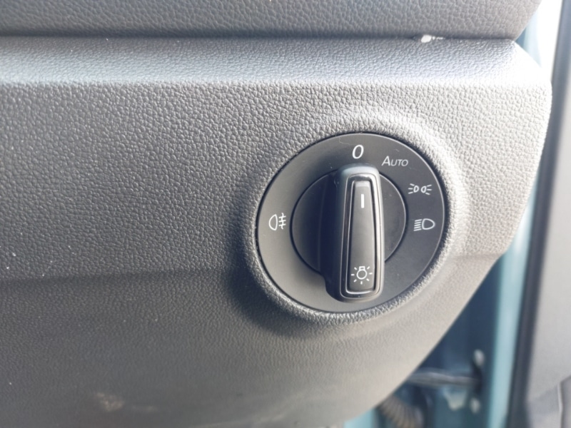 Used Volkswagen T-Roc 2023 for sale - 78126652: Photo 19