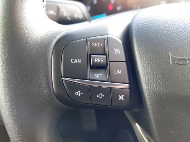 Used Ford Focus 2023 for sale - 76587226: Photo 14