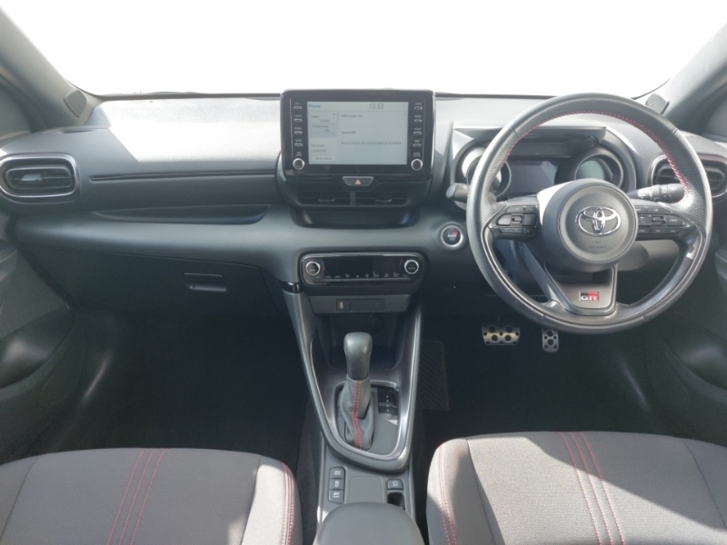 Used Toyota Yaris 2022 for sale - 76083286: Photo 2