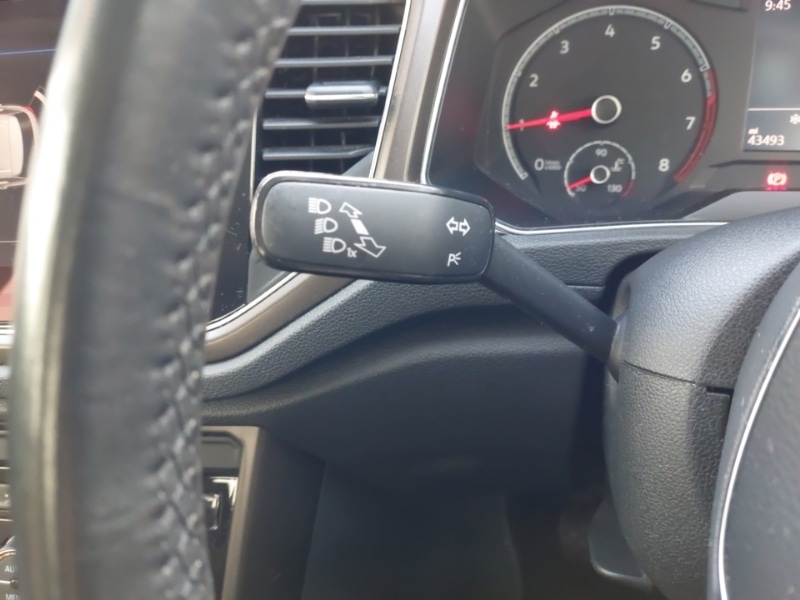 Used Volkswagen T-Roc 2019 for sale - 76683489: Photo 16