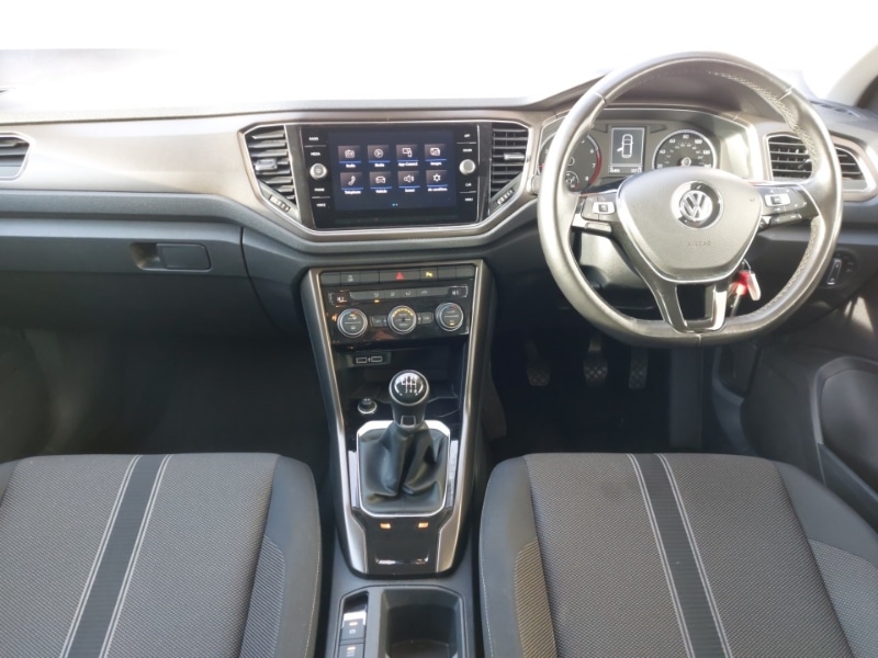 Used Volkswagen T-Roc 2019 for sale - 76683489: Photo 2