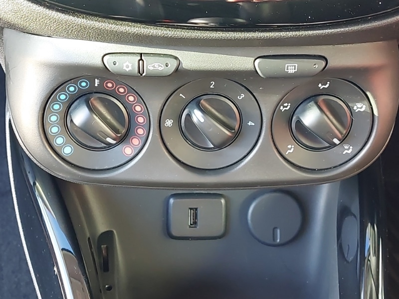 Used Vauxhall ADAM 2018 for sale - 77119188: Photo 11